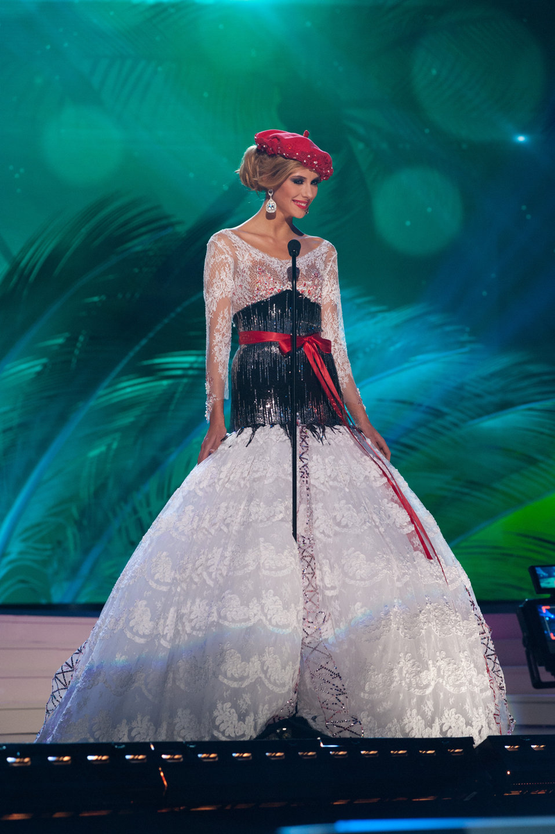 Illustration for article titled 2015 Miss Universe National Costumes: An Asshole's Review (Part 1)